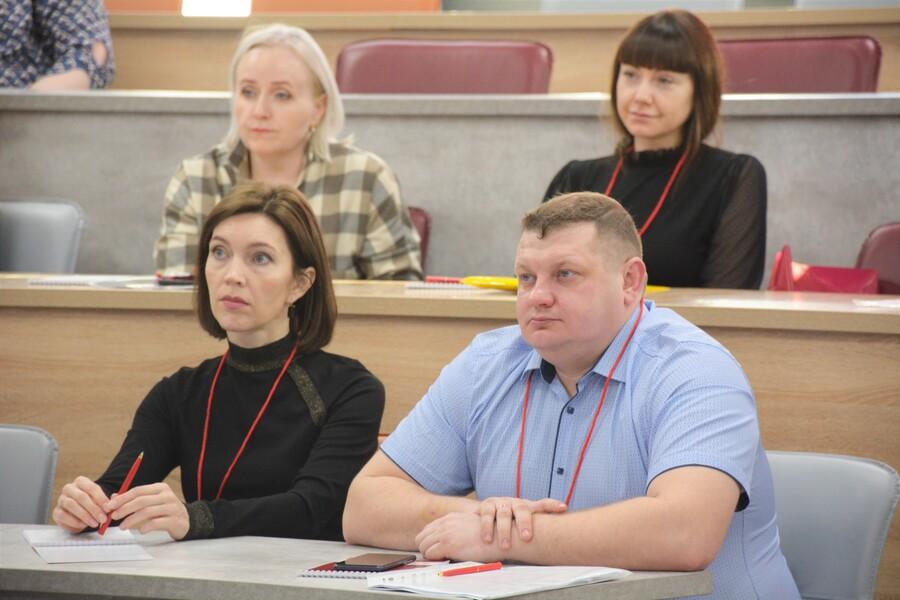 Продолжается прием заявок на бесплатную программу повышения квалификации «Специалист в сфере закупок».