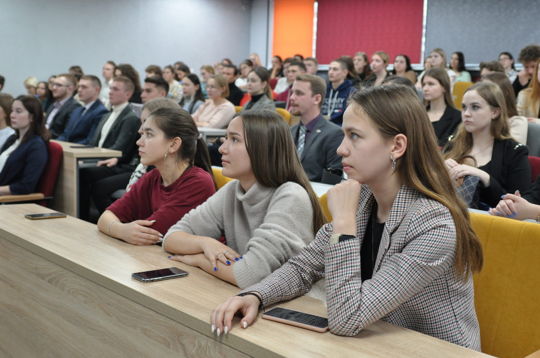 Приглашаем бесплатно получить знания в области юриспруденции.