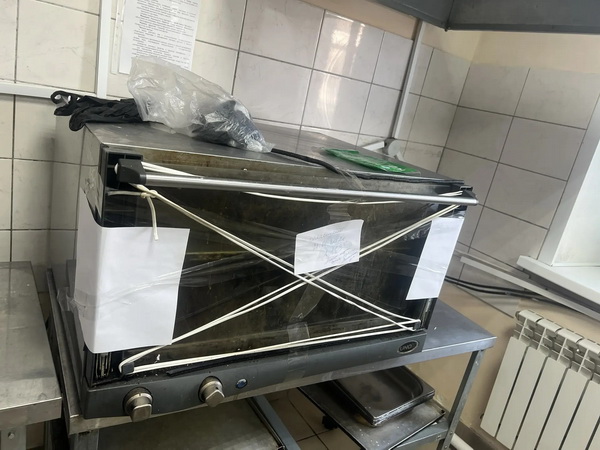 Деятельность учреждения детского питания приостановлена на 15 суток.