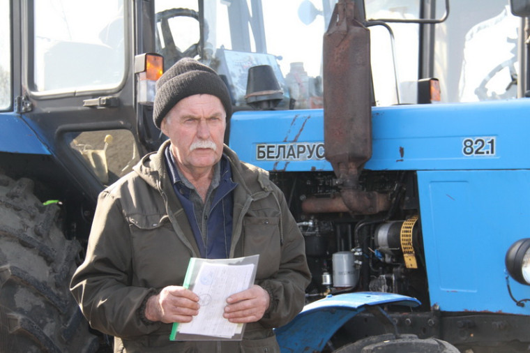 В Ребрихинском районе дан старт техническому осмотру сельскохозяйственной техники.
